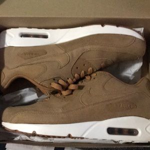 Nike Air Max 90 ultra wheat size 11